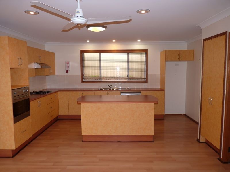 13 Stanton Drive, Ulladulla NSW 2539
