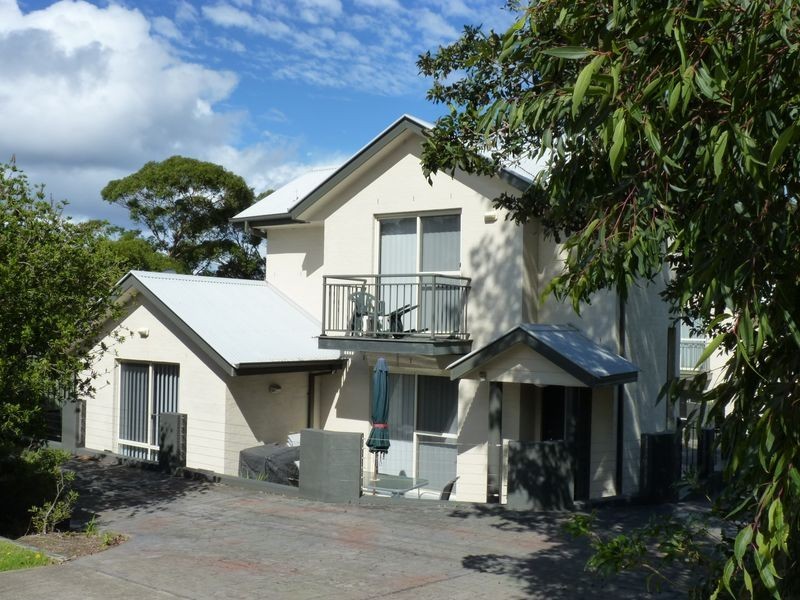 1/77 Clyde Street, Mollymook NSW 2539