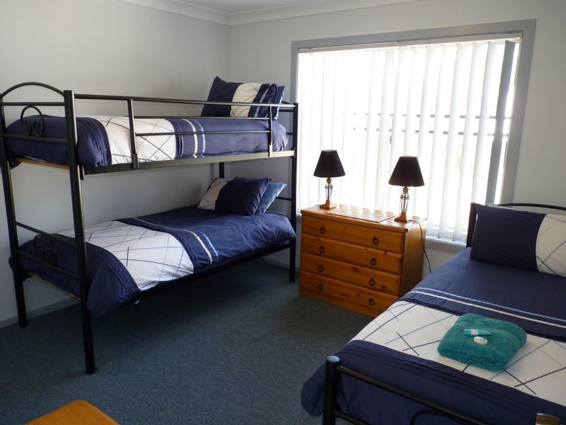 1/77 Clyde Street, Mollymook NSW 2539