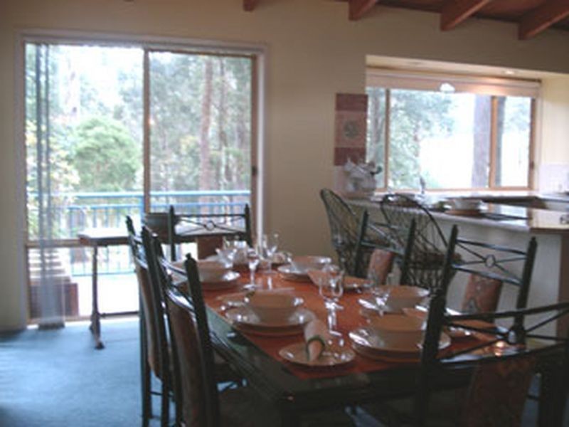 35 Clyde St, Mollymook NSW 2539