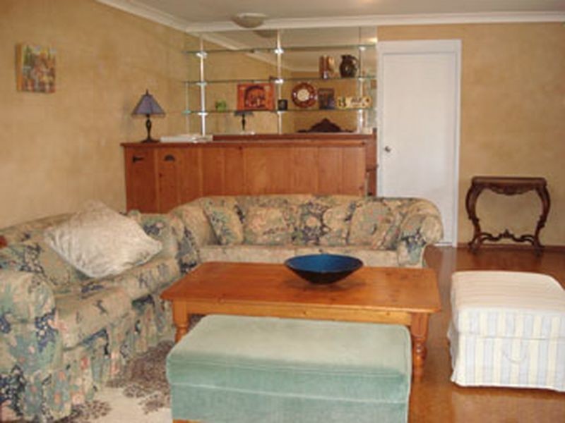 35 Clyde St, Mollymook NSW 2539