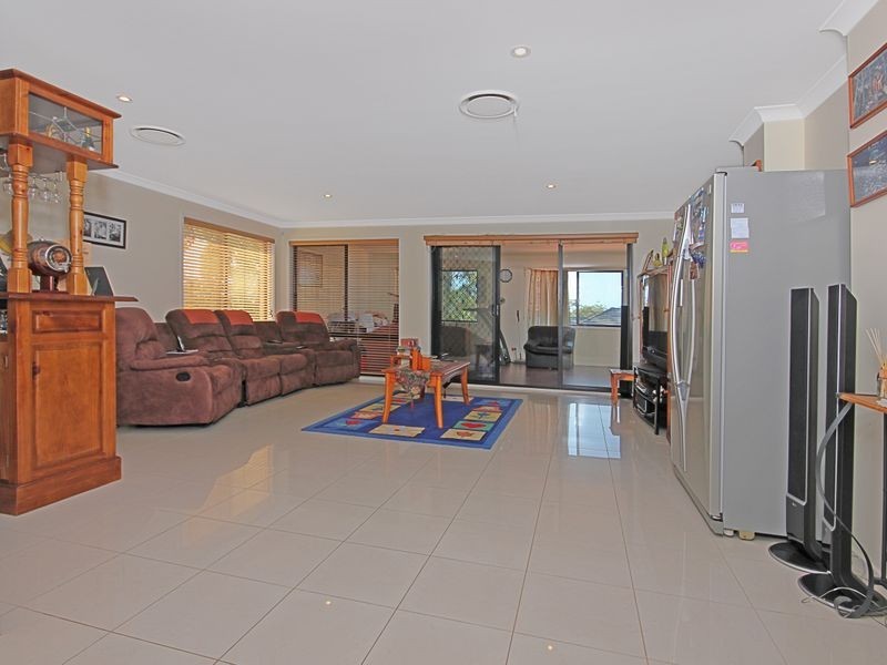 86 Golden Wattle Drive, Ulladulla NSW 2539