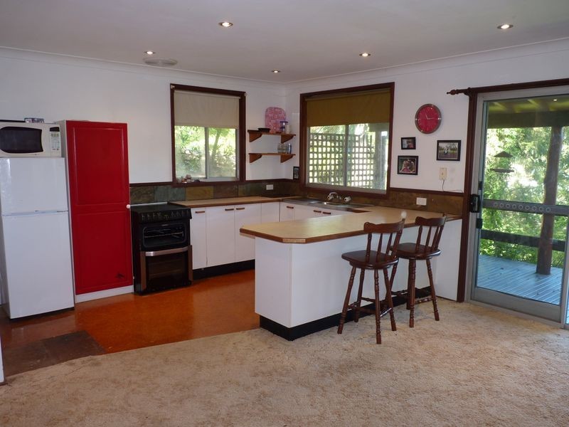 30 Edward Avenue, Kings Point NSW 2539