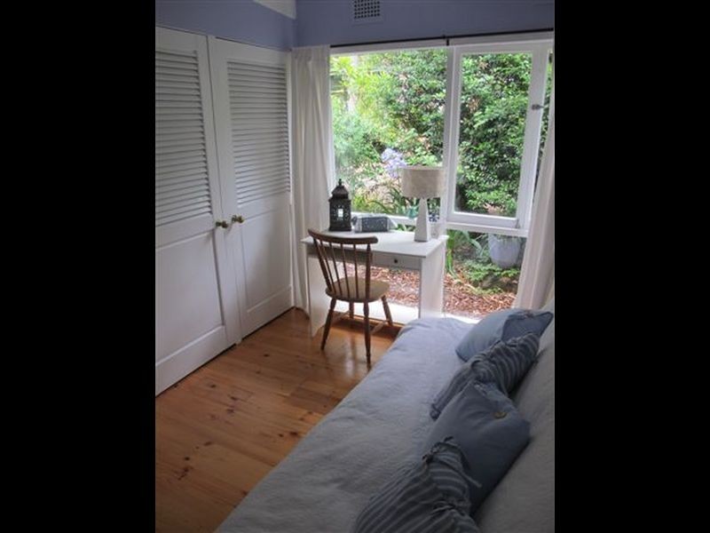 1A Carroll Ave, Mollymook NSW 2539