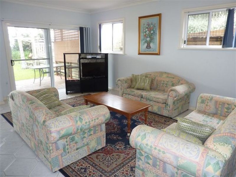 1/197 Mitchell Pde, Mollymook NSW 2539