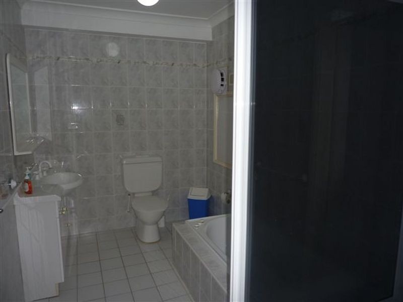 1/197 Mitchell Pde, Mollymook NSW 2539