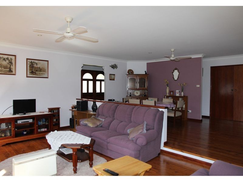 34 Oxley Crescent, Mollymook NSW 2539