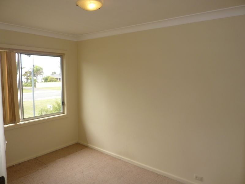 74 Nurrawallee Street, Ulladulla NSW 2539