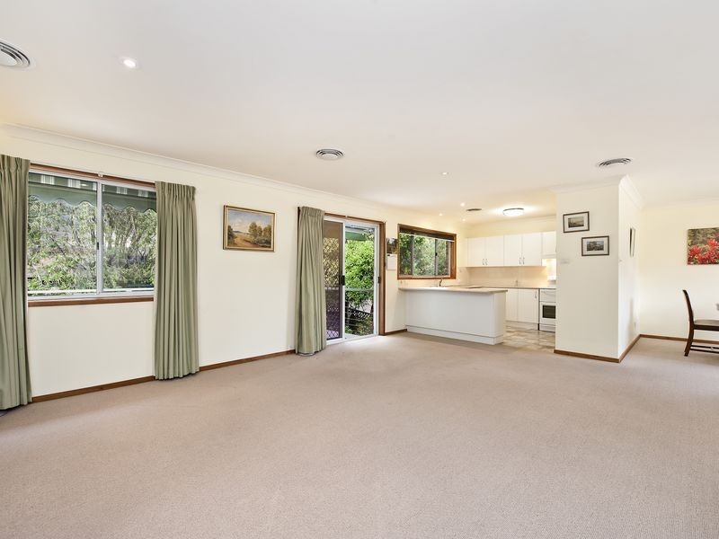 2/5 Augusta Place, Mollymook NSW 2539