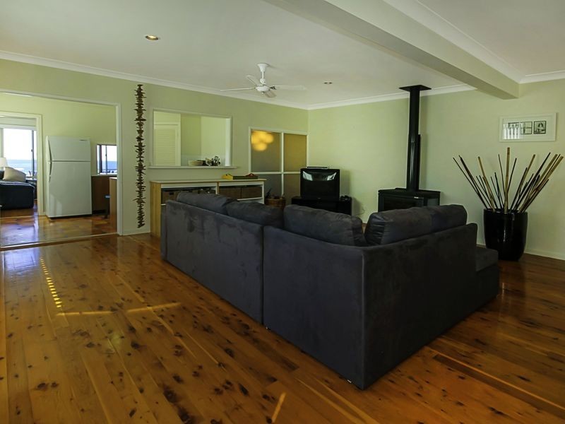 65 Mitchell Pde, Mollymook NSW 2539