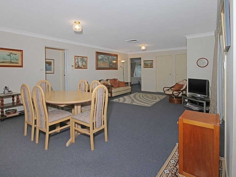 3 Valley Drive, Mollymook NSW 2539