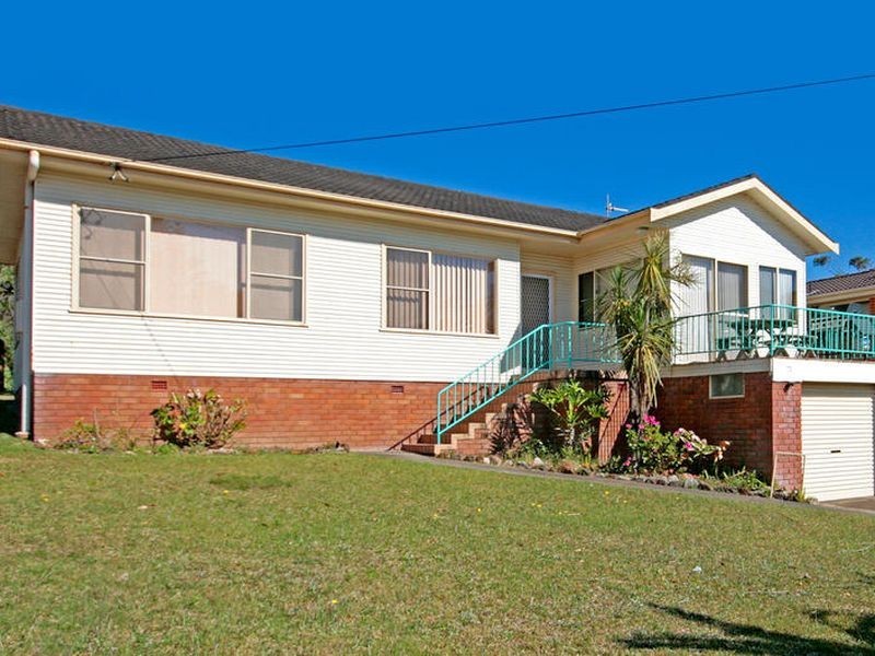 71 Mitchell Pde, Mollymook NSW 2539