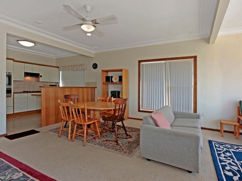71 Mitchell Pde, Mollymook NSW 2539