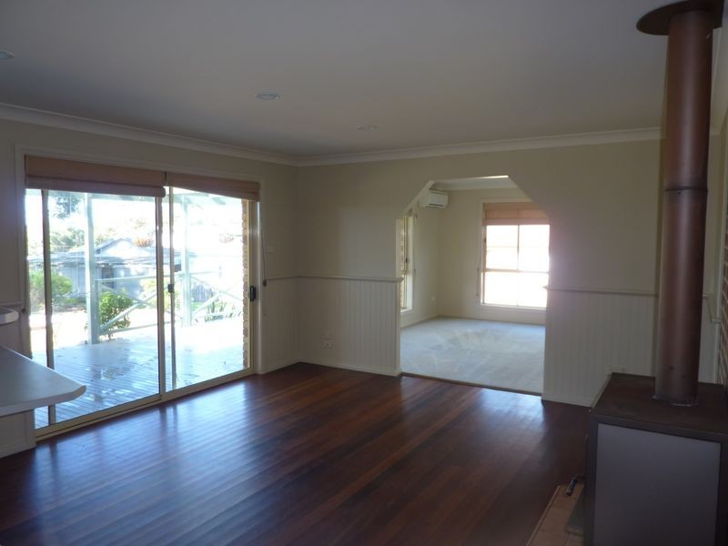 300 Kings Point Drive, Kings Point NSW 2539