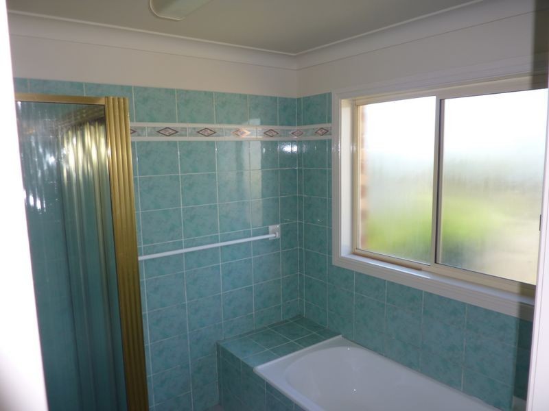 300 Kings Point Drive, Kings Point NSW 2539