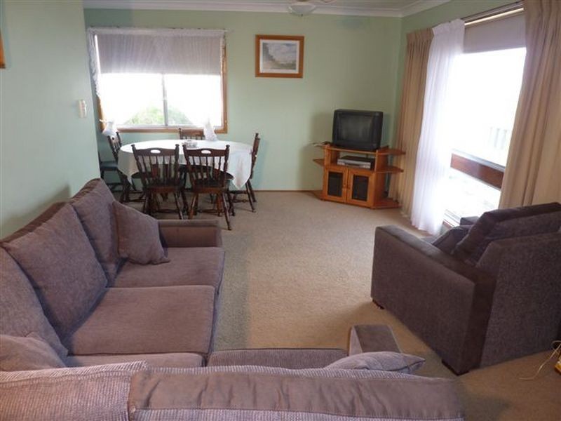 26 Brill Crescent, Ulladulla NSW 2539
