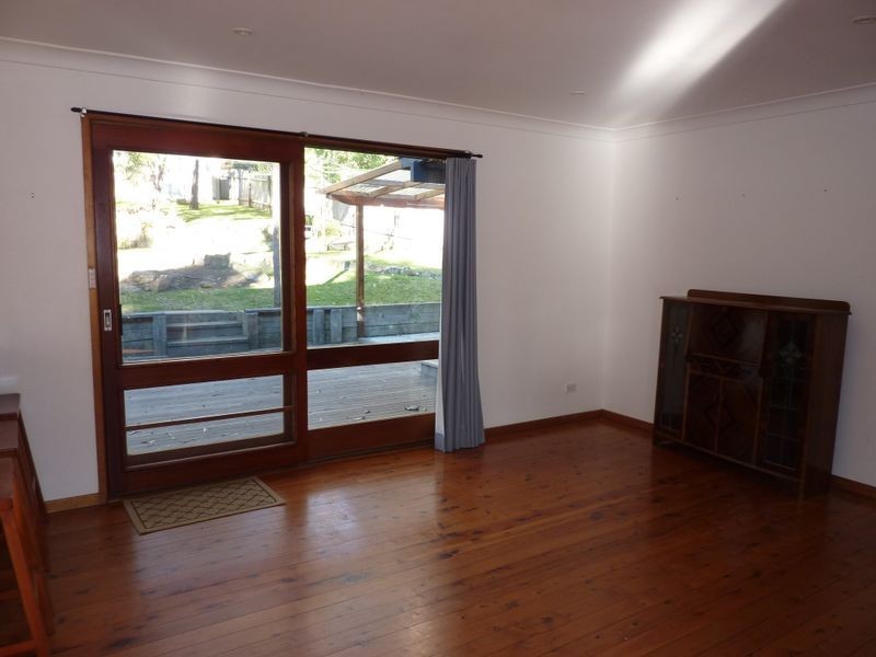 33 Edward Avenue, Kings Point NSW 2539