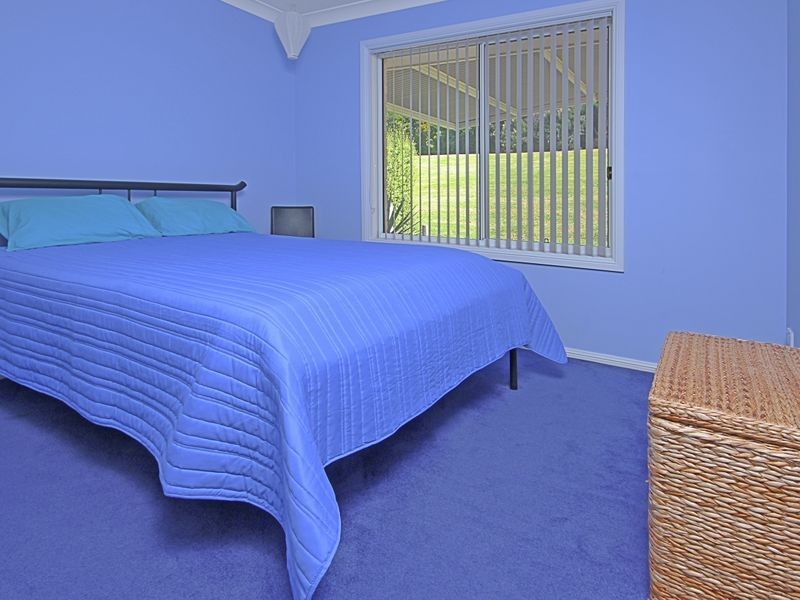 11 Springfield Drive, Mollymook NSW 2539