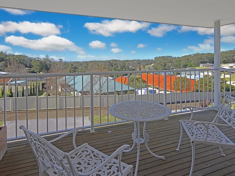 11 Springfield Drive, Mollymook NSW 2539
