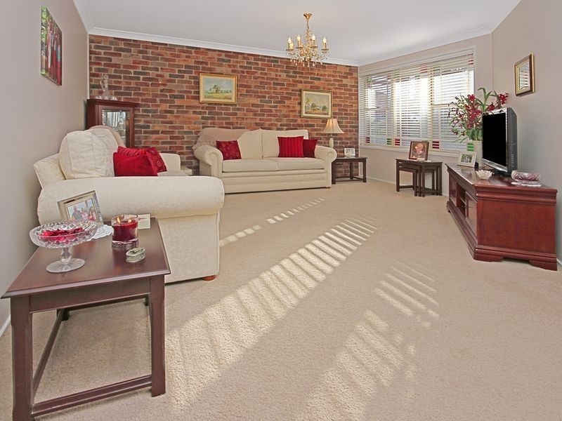 77 Donlan Road, Mollymook NSW 2539