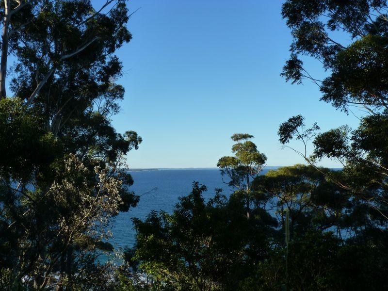 28 Tallwood Avenue, Narrawallee NSW 2539