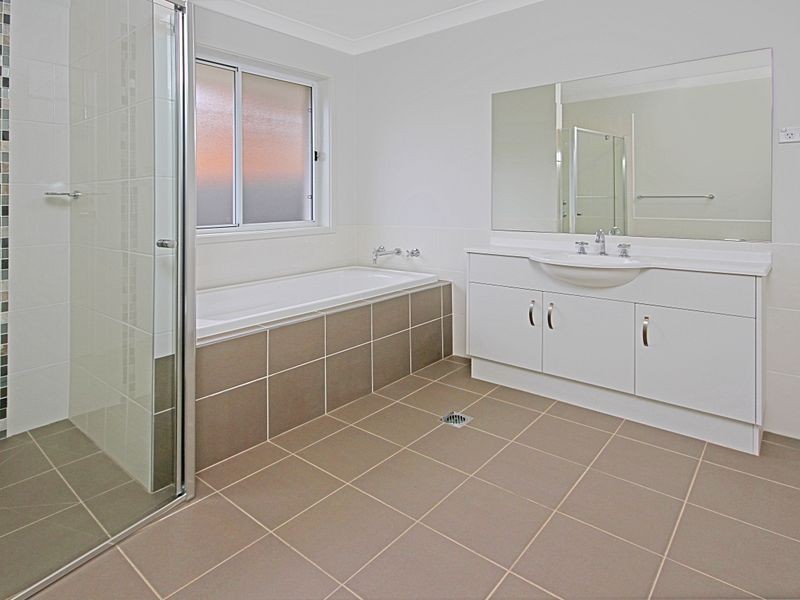 11 Laurel Avenue, Ulladulla NSW 2539
