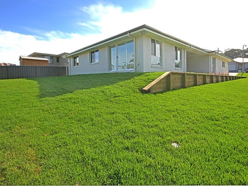 11 Laurel Avenue, Ulladulla NSW 2539