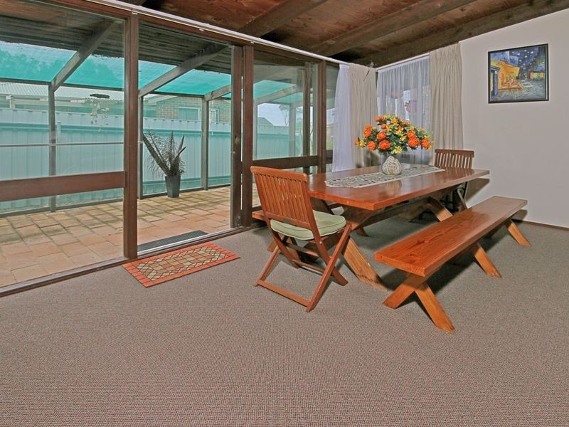 5 Ingold Street, Mollymook NSW 2539