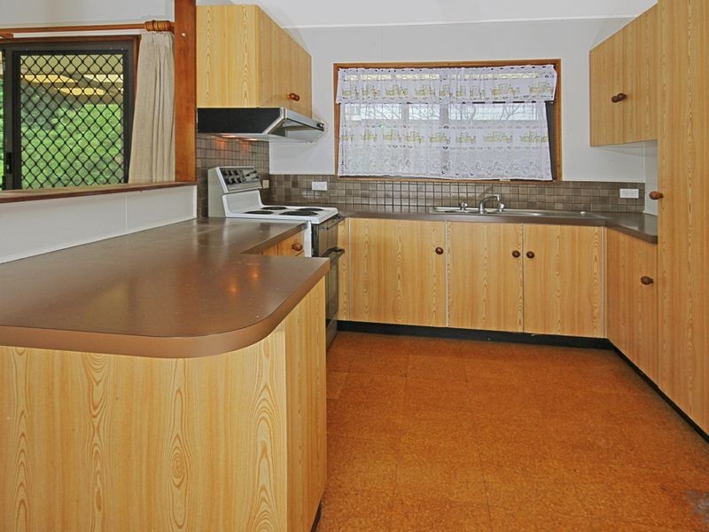 36 Jones Avenue, Mollymook NSW 2539