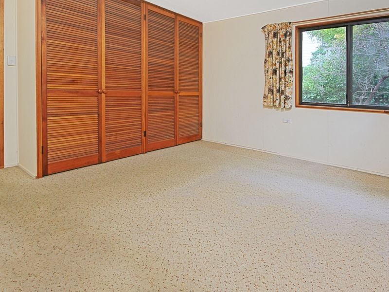 36 Jones Avenue, Mollymook NSW 2539