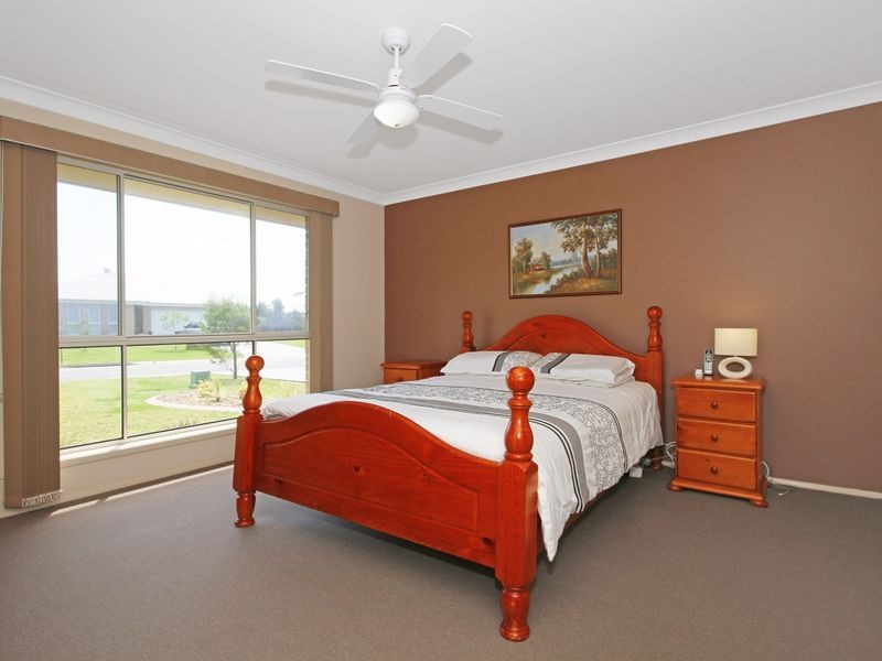 6 Frangipani Avenue, Ulladulla NSW 2539