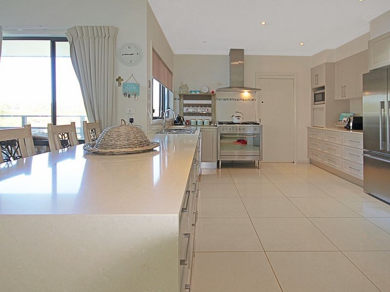 17 Bada Crescent, Burrill Lake NSW 2539