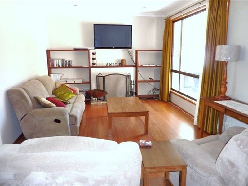 13 Bond Pl, Mollymook NSW 2539