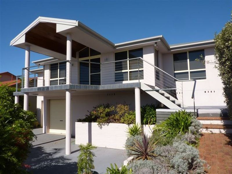 58 Seaview St, Mollymook NSW 2539