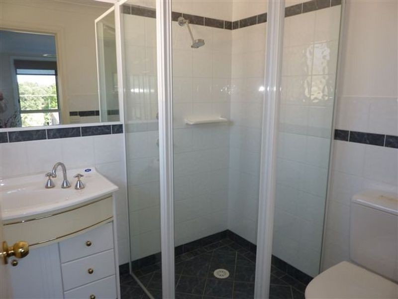 58 Seaview St, Mollymook NSW 2539