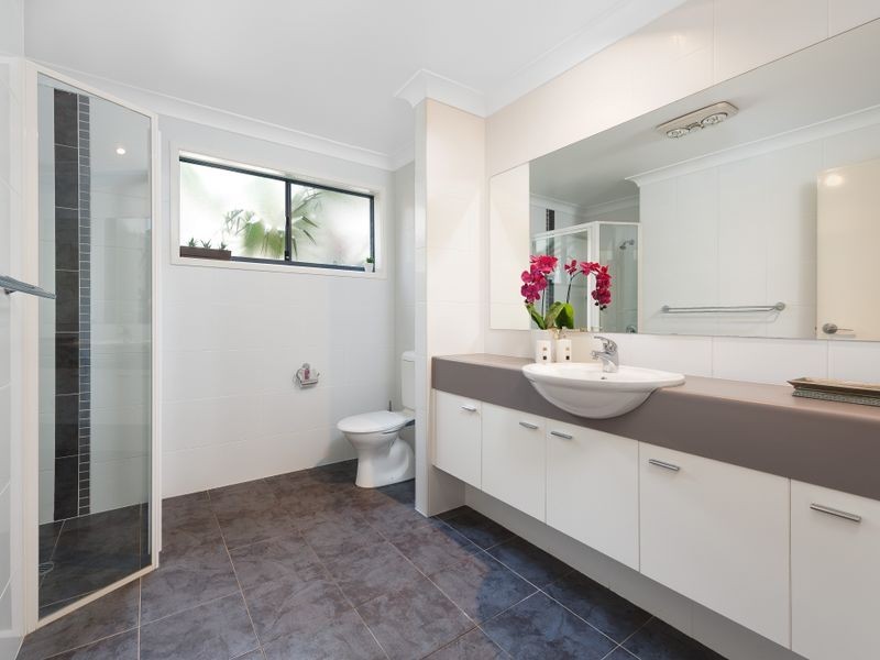 3/5 – 7 Golf Avenue, Mollymook NSW 2539