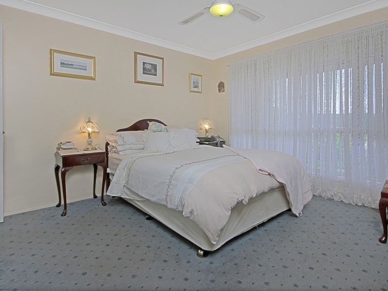 2/1 Combe Drive, Mollymook NSW 2539