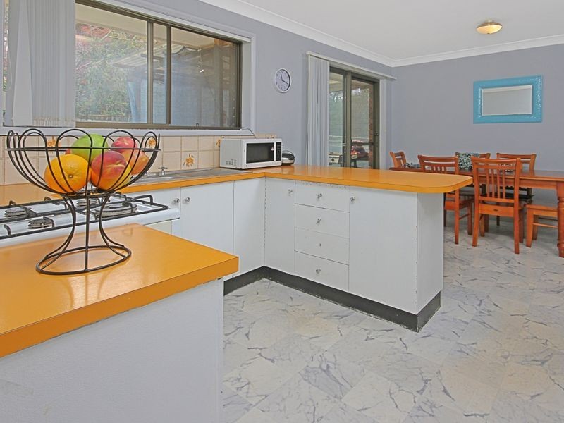 2 Bushland Avenue, Mollymook NSW 2539