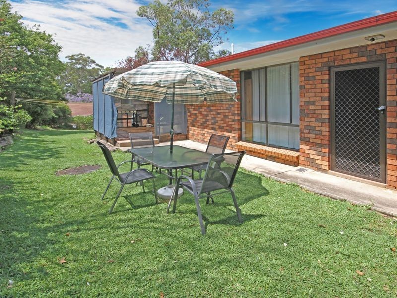 2 Bushland Avenue, Mollymook NSW 2539