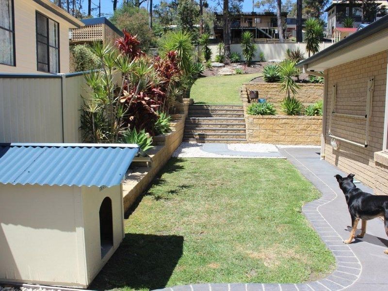 13 Edward Avenue, Kings Point NSW 2539