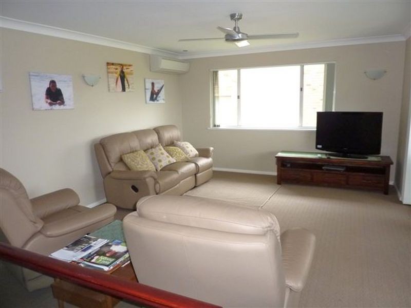 48 Seaview St, Mollymook NSW 2539