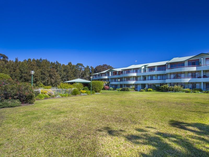 8/1A Mitchell Pde, Mollymook NSW 2539