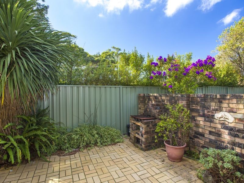 4/50 Ocean Street, Mollymook NSW 2539