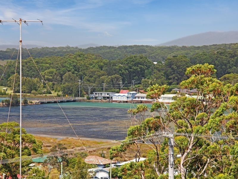 13 Canberra Crescent, Burrill Lake NSW 2539