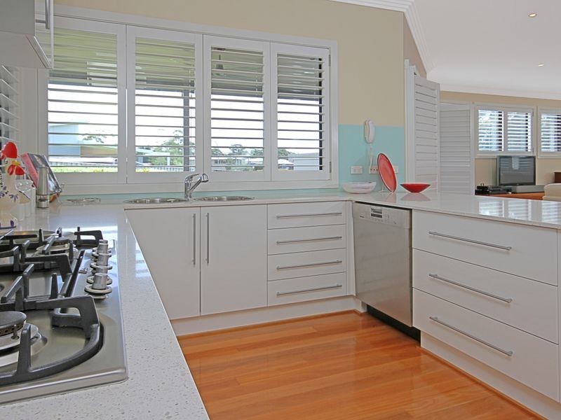 4 Bada Crescent, Burrill Lake NSW 2539