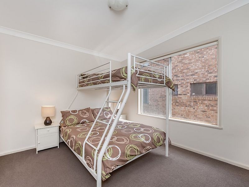 3 Mitchell Pde, Mollymook NSW 2539