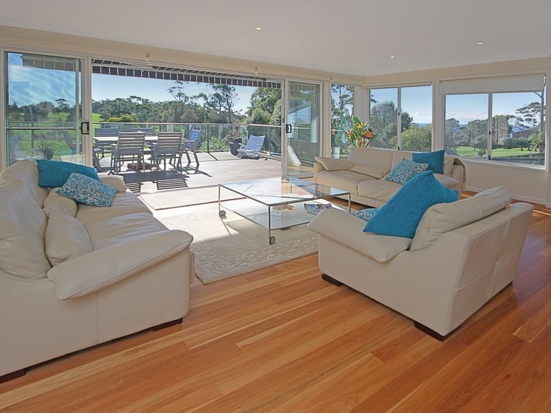 9 Buchan Street, Mollymook NSW 2539