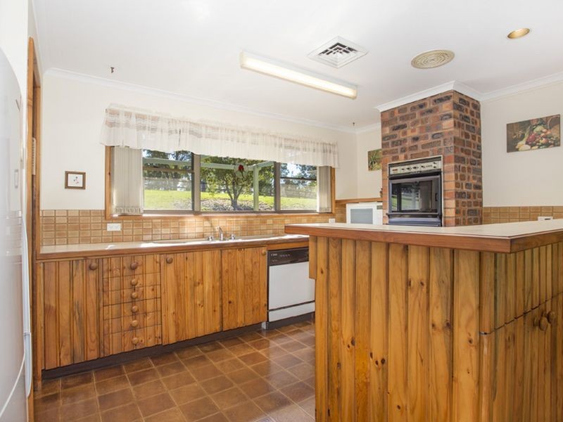 38 Lake Conjola Entrance Rd, Bawley Point NSW 2539