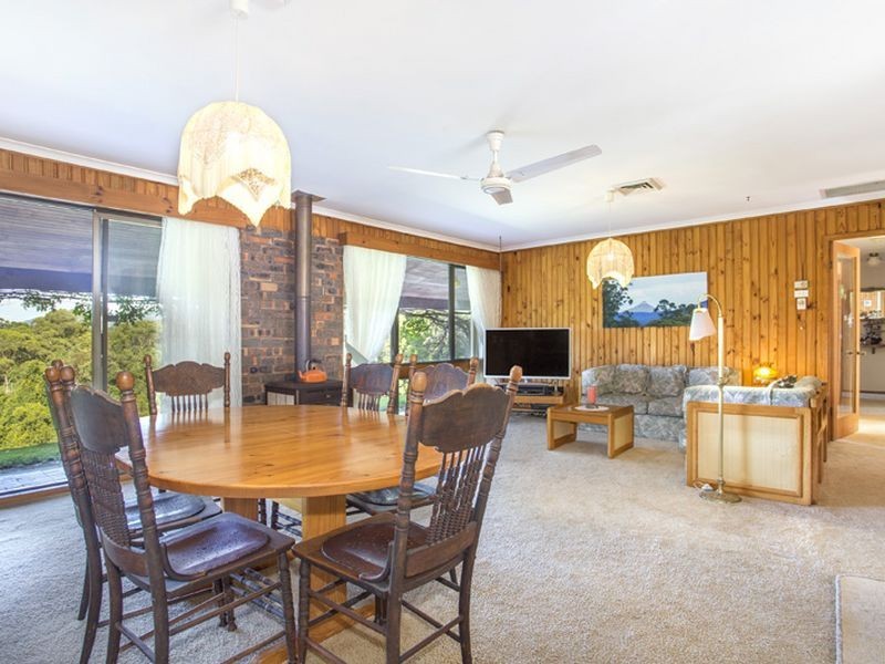 38 Lake Conjola Entrance Rd, Bawley Point NSW 2539