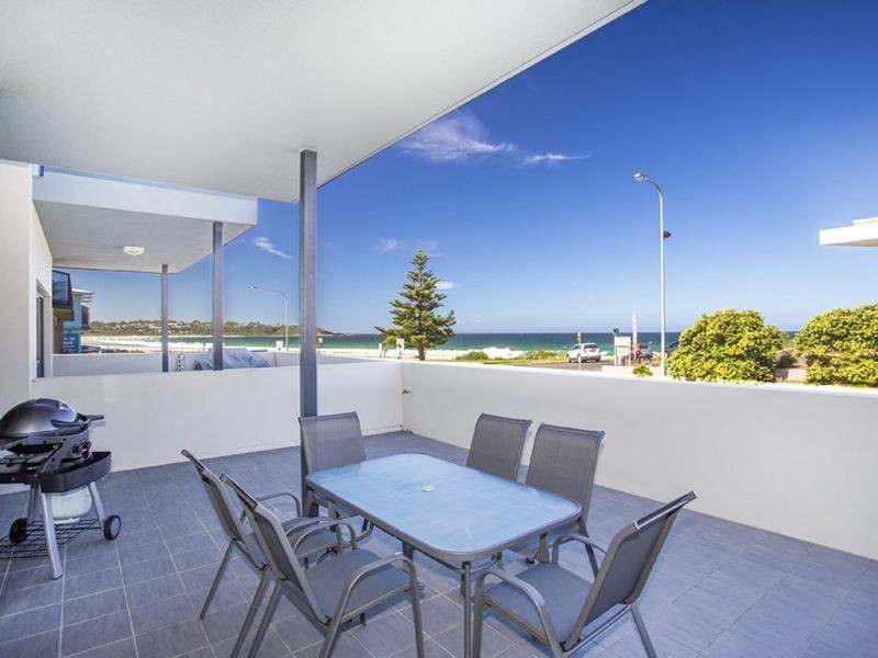 2/5-7 Golf Avenue, Mollymook NSW 2539
